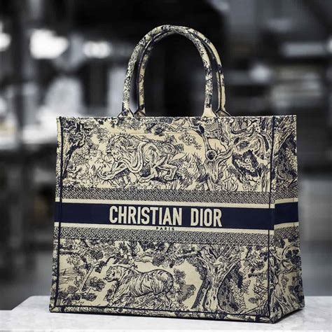 dior 17-bo-0175|Dior book tote authenticity.